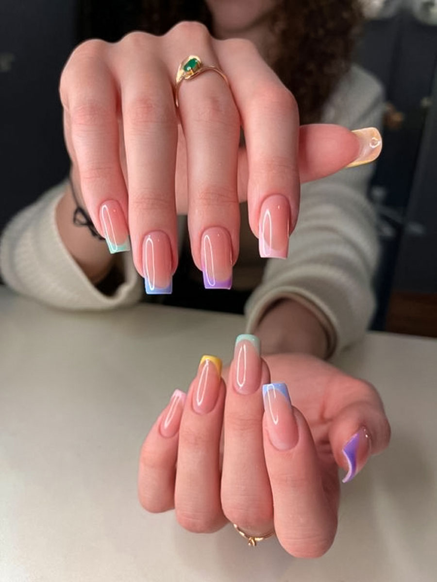 RIVERFRONT NAIL LOUNGE