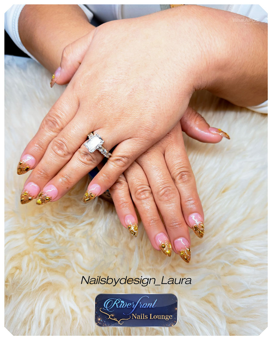 RIVERFRONT NAIL LOUNGE