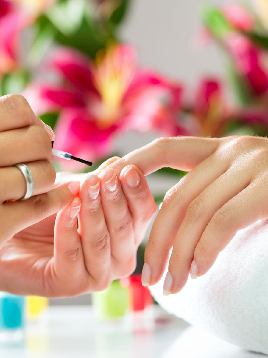 RIVERFRONT NAIL LOUNGE